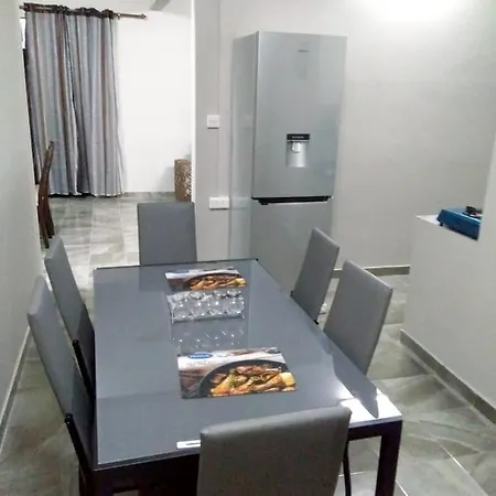 Charming House In Curepipe + Garden Villa
